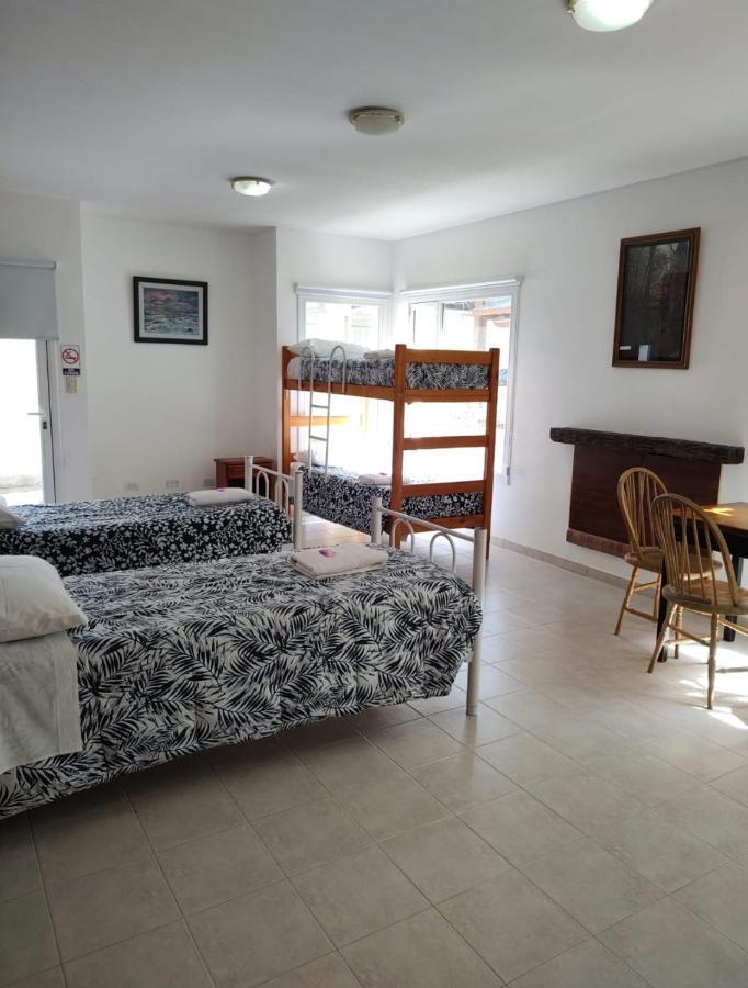 Hotel La Veleta Puerto Madryn Zewnętrze zdjęcie